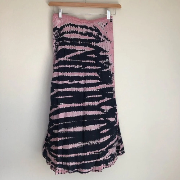 Young and Fabulous Tie Dye Skirt Size Small - Picture 2 of 5